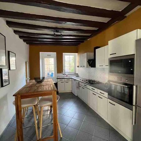 Logement Centre Ville 1 A 4 Chambres Alencon Exterior photo