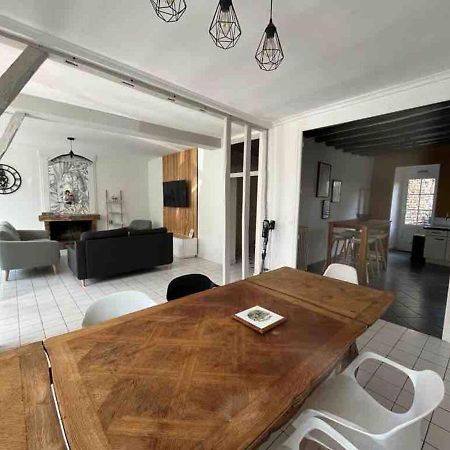 Logement Centre Ville 1 A 4 Chambres Alencon Exterior photo