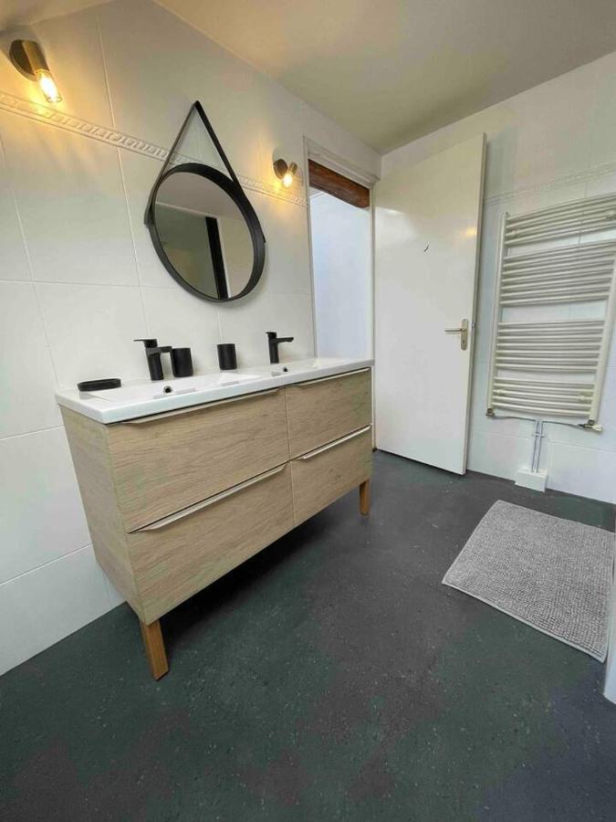 Logement Centre Ville 1 A 4 Chambres Alencon Exterior photo